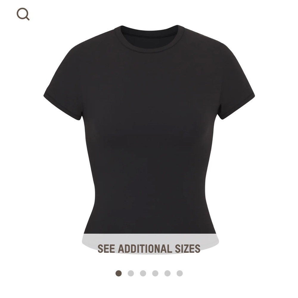 Skims Fits Everybody T-shirt NWT